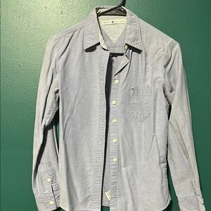 Casual Blue Button Down Shirt with Relaxed Fit